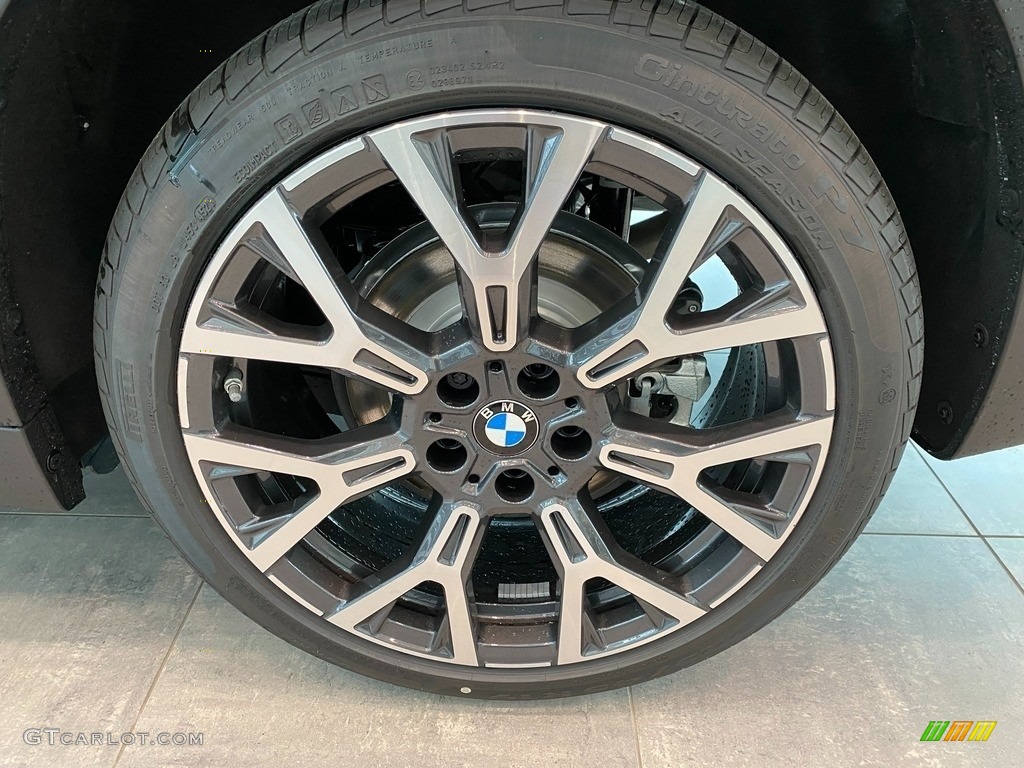 2022 X1 xDrive28i - Alpine White / Black photo #3