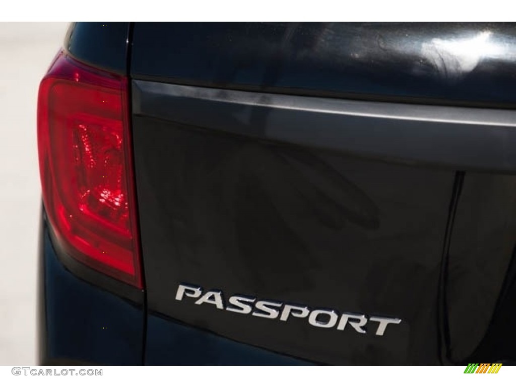 2022 Honda Passport EX-L Marks and Logos Photo #143951708