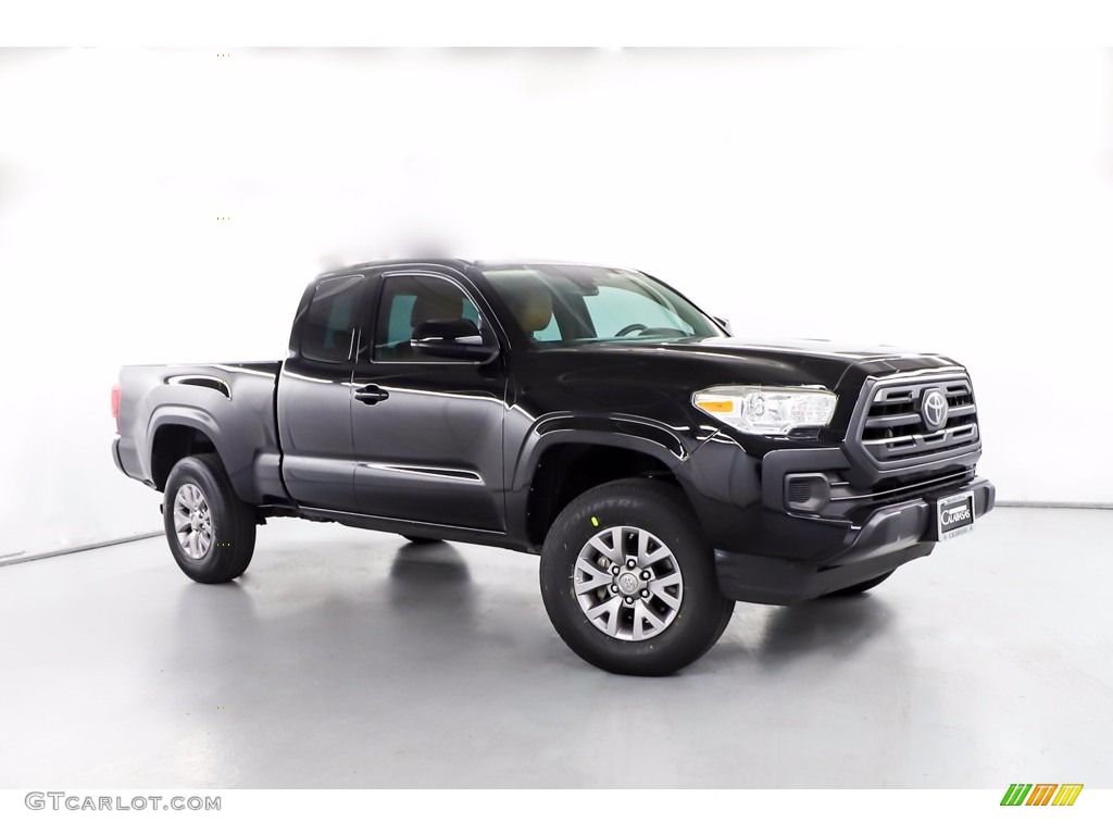 Midnight Black Metallic 2018 Toyota Tacoma SR Access Cab Exterior Photo #143952305