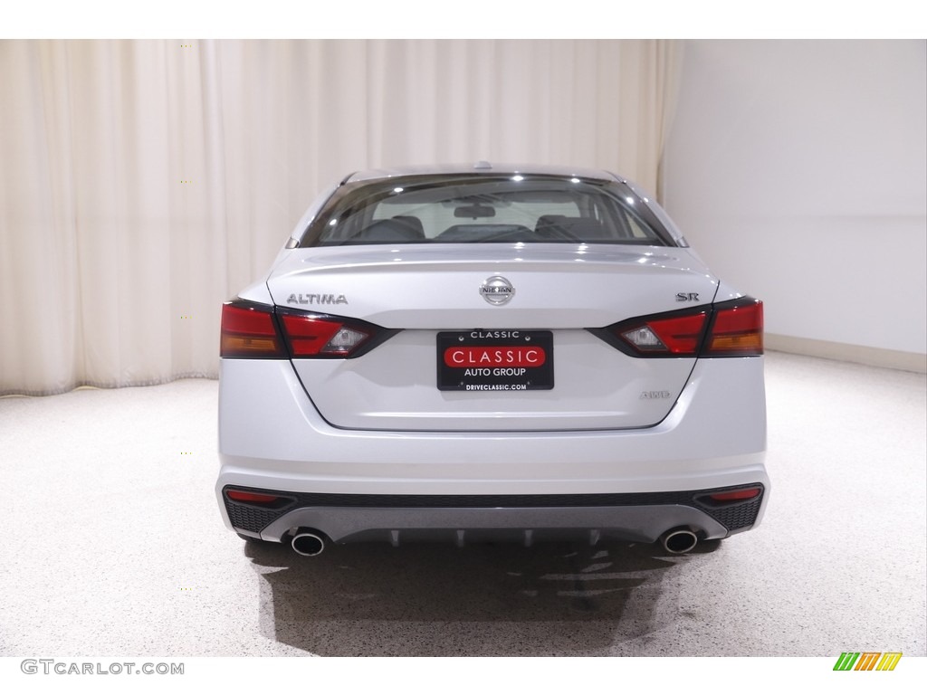 2019 Altima SR AWD - Brilliant Silver Metallic / Charcoal photo #18