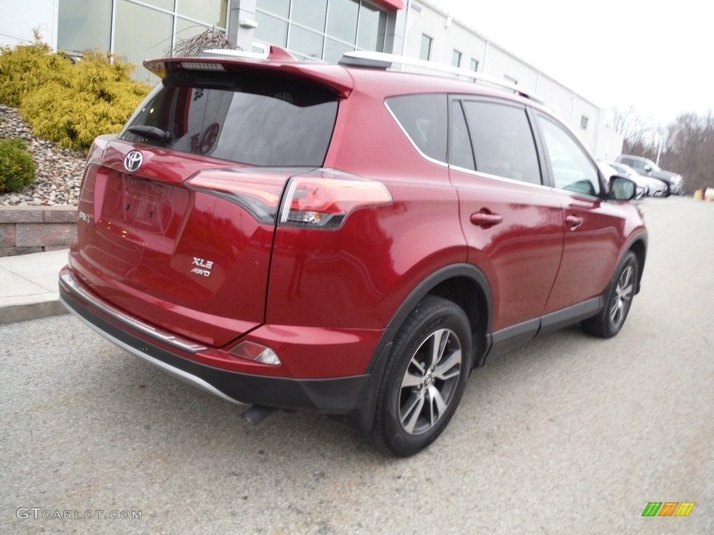 2018 RAV4 XLE AWD - Ruby Flare Pearl / Black photo #18