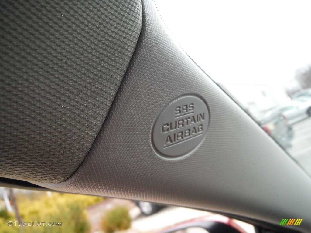 2018 RAV4 XLE AWD - Ruby Flare Pearl / Black photo #28