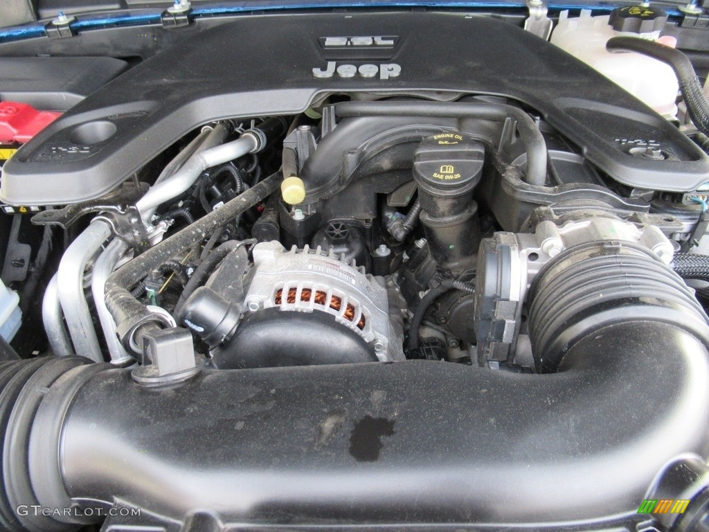 2020 Gladiator Mojave 4x4 - Hydro Blue Pearl / Black photo #6