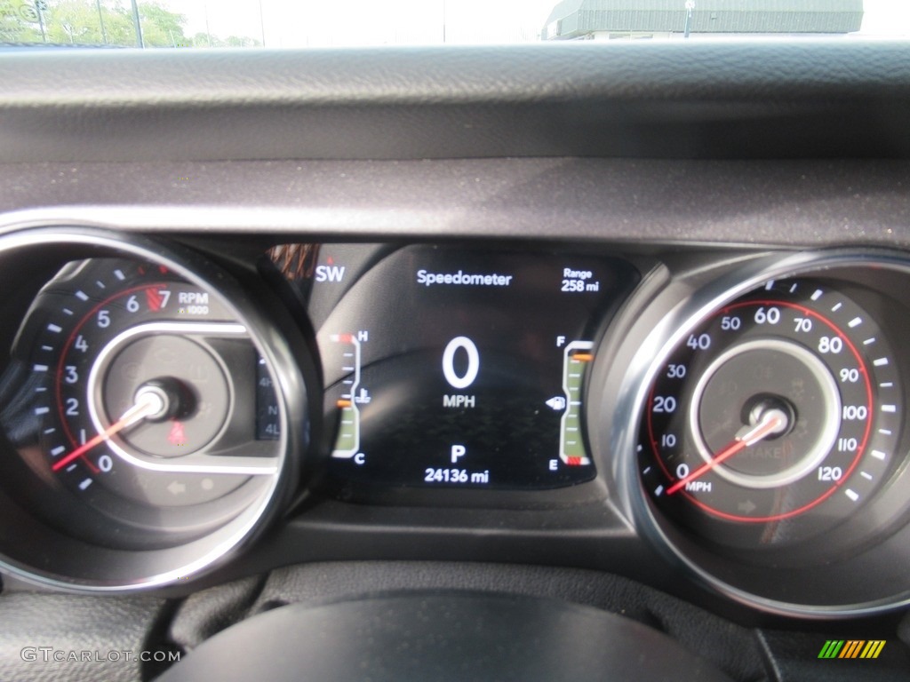 2020 Gladiator Mojave 4x4 - Hydro Blue Pearl / Black photo #16