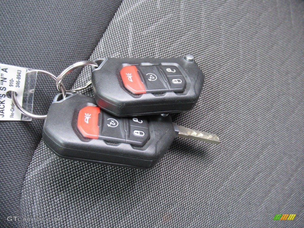 2020 Gladiator Mojave 4x4 - Hydro Blue Pearl / Black photo #20