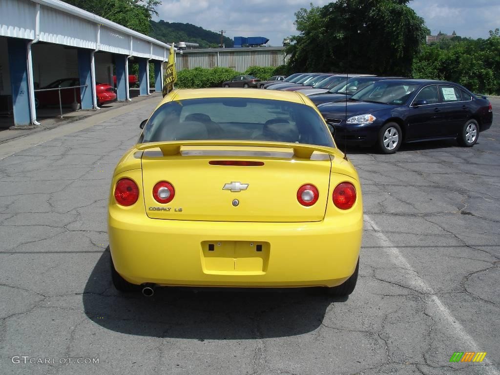 2005 Cobalt LS Coupe - Rally Yellow / Ebony photo #3