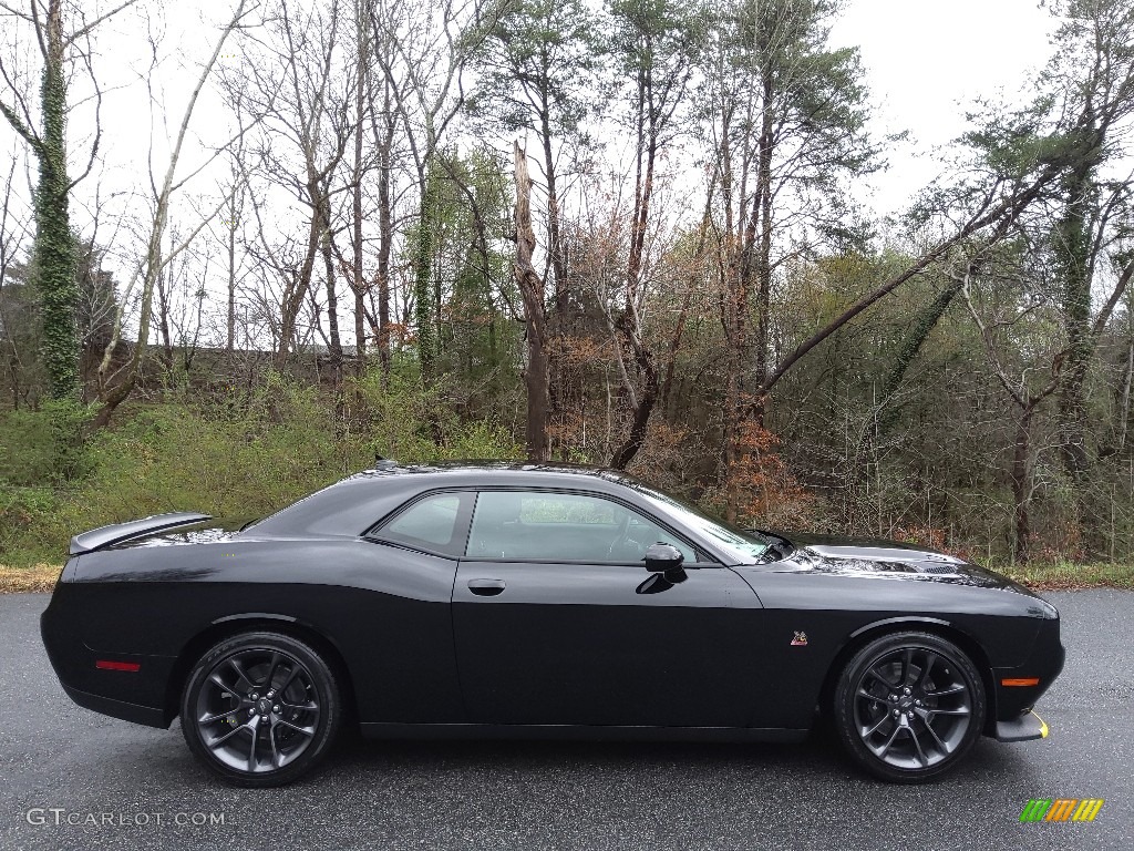 Pitch Black 2022 Dodge Challenger R/T Scat Pack Exterior Photo #143957462