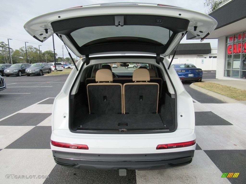2021 Q7 55 Premium Plus quattro - Carrara White / Saiga Beige photo #5