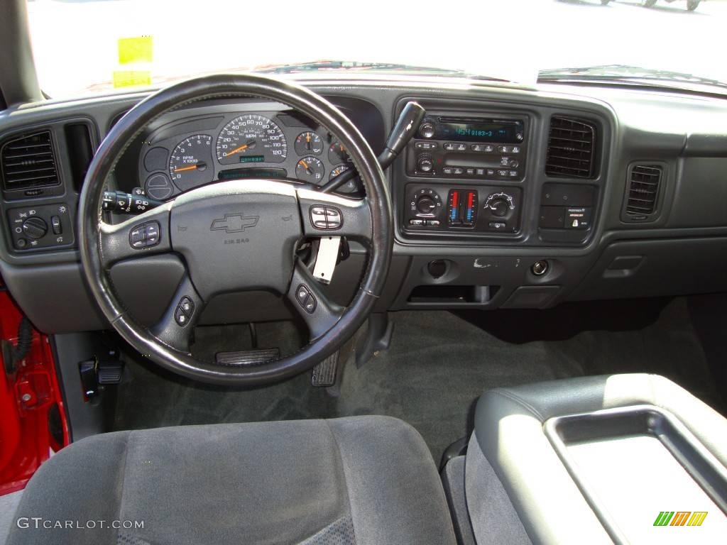 2004 Silverado 1500 LS Extended Cab - Victory Red / Dark Charcoal photo #7