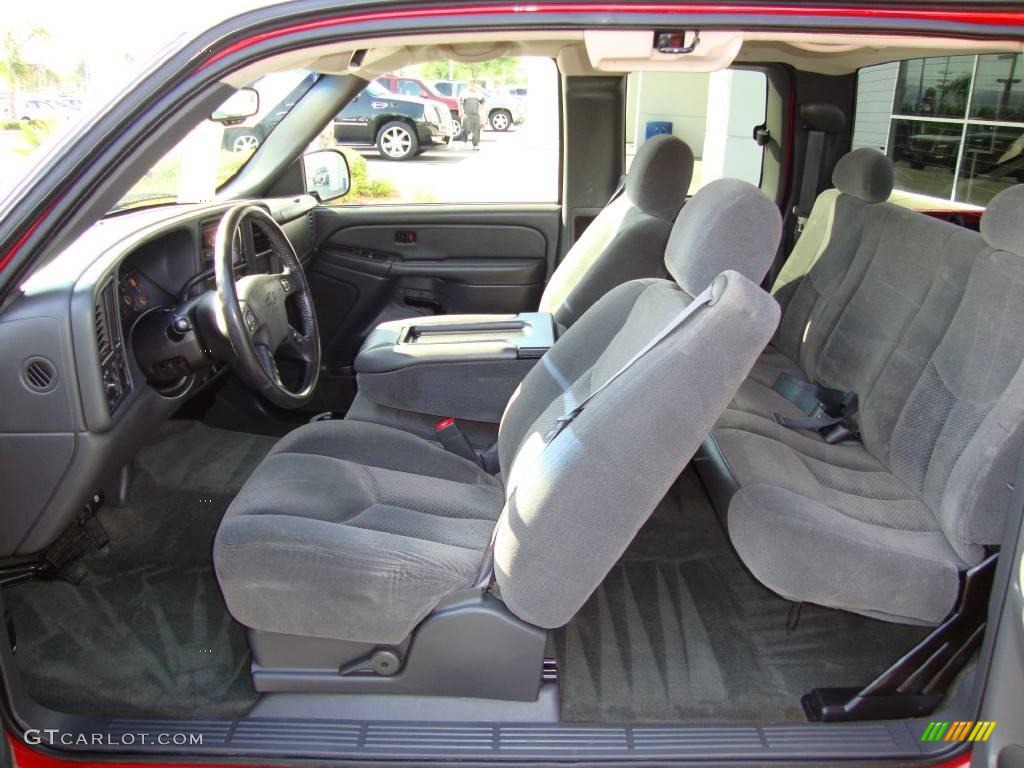 2004 Silverado 1500 LS Extended Cab - Victory Red / Dark Charcoal photo #9