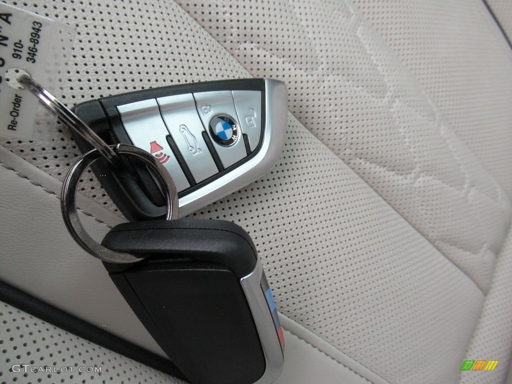 2021 X5 M50i - Dark Graphite Metallic / Ivory White photo #20