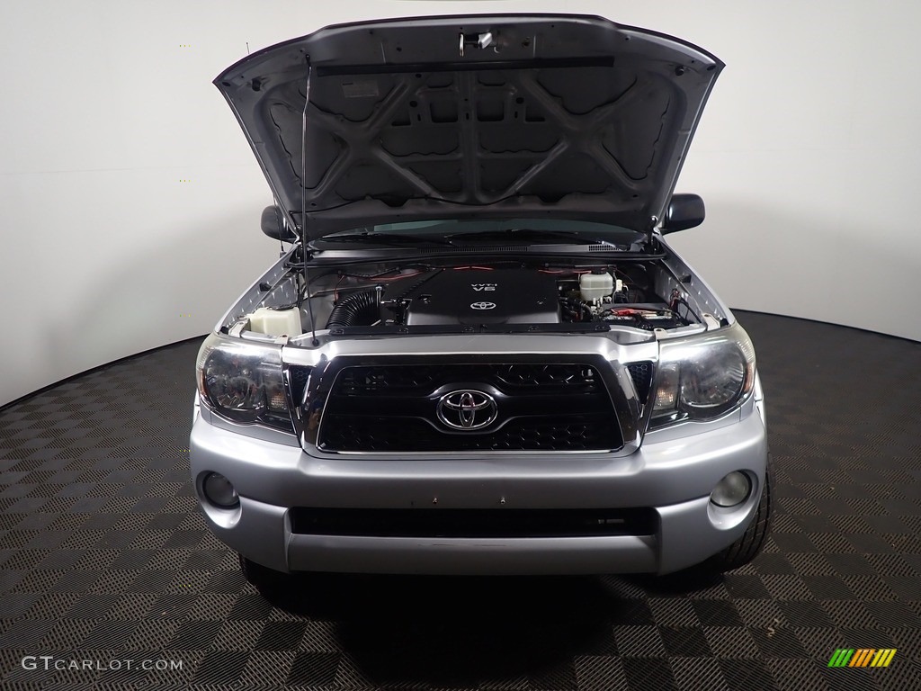 2011 Tacoma V6 TRD Double Cab 4x4 - Silver Streak Mica / Graphite Gray photo #5
