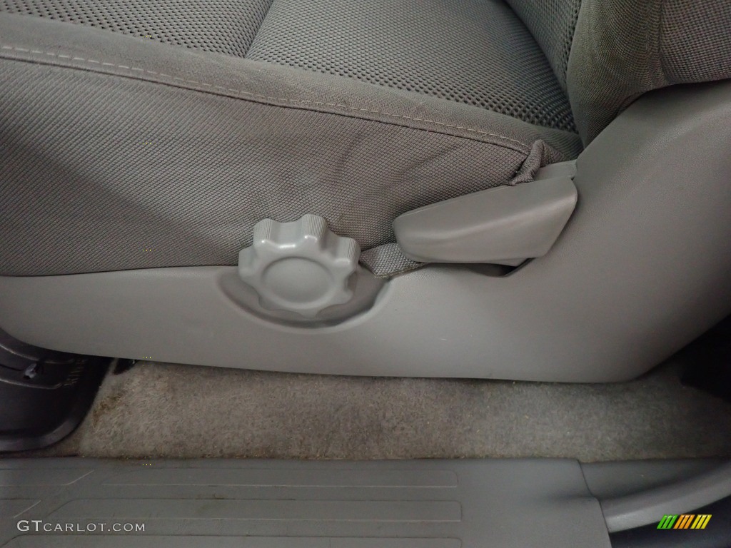 2011 Tacoma V6 TRD Double Cab 4x4 - Silver Streak Mica / Graphite Gray photo #21