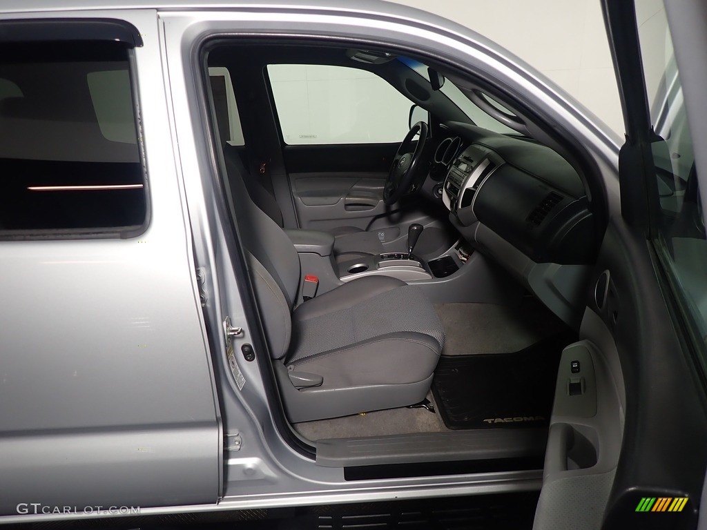 2011 Tacoma V6 TRD Double Cab 4x4 - Silver Streak Mica / Graphite Gray photo #37