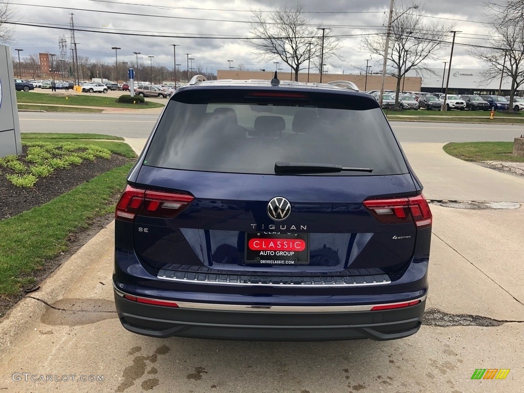 2022 Tiguan SE 4Motion - Atlantic Blue Metallic / Cinnamon photo #5