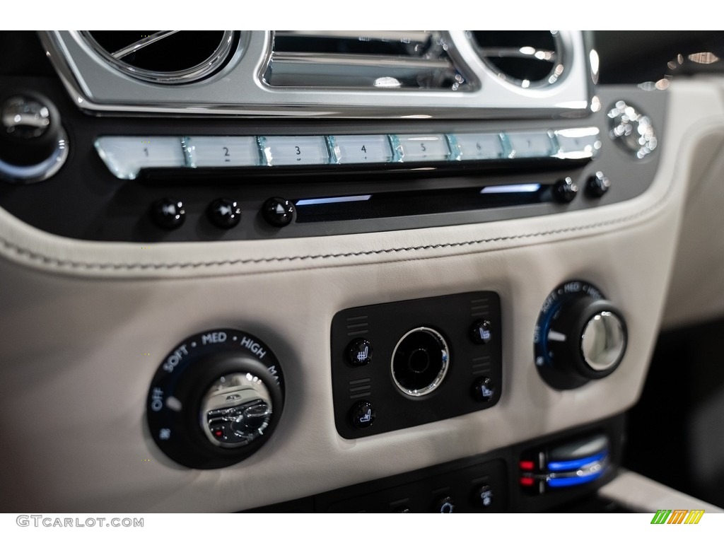 2017 Rolls-Royce Ghost Standard Ghost Model Controls Photo #143962601