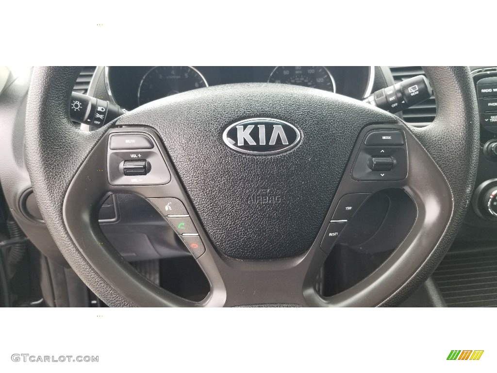 2017 Kia Forte5 LX Black Steering Wheel Photo #143962814