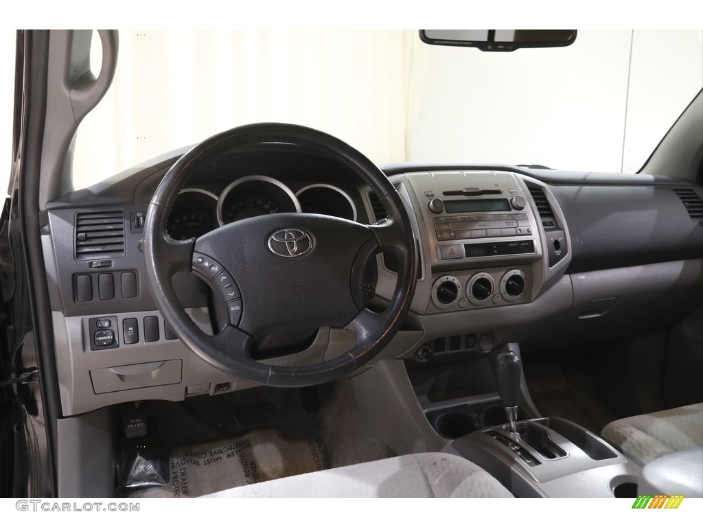 2011 Tacoma Access Cab - Black / Graphite Gray photo #6