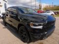 Diamond Black Crystal Pearl - 1500 Laramie Crew Cab 4x4 Photo No. 3