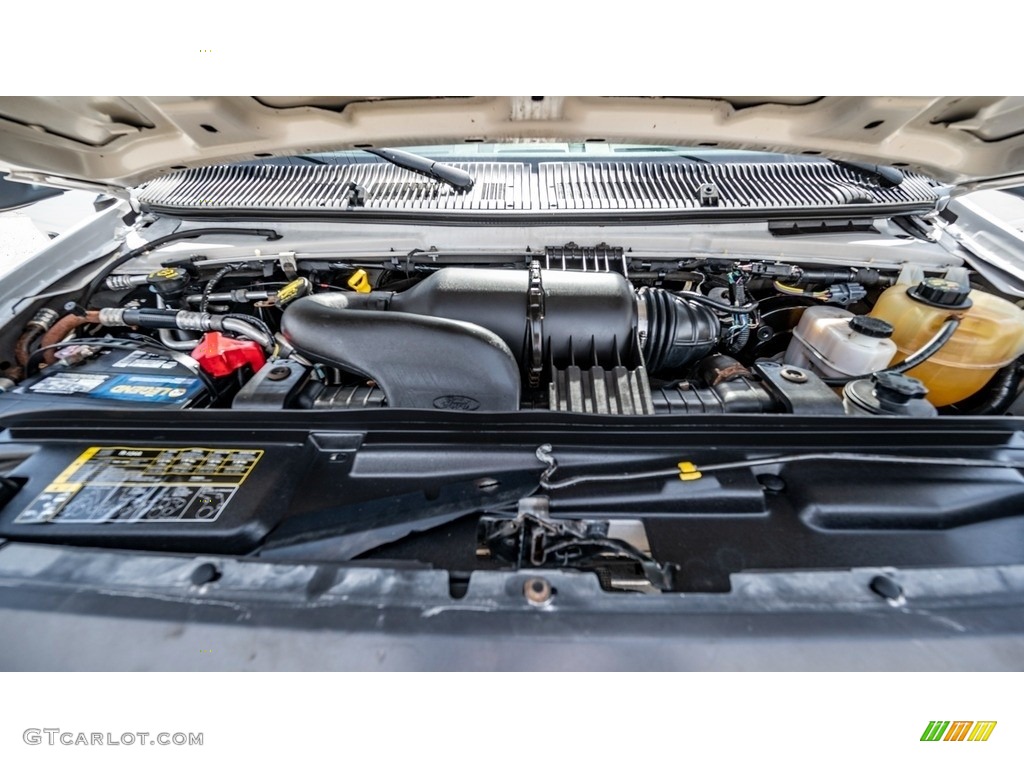 2014 Ford E-Series Van E350 Cargo Van 5.4 Liter Triton SOHC 16-Valve Flex-Fuel V8 Engine Photo #143965649