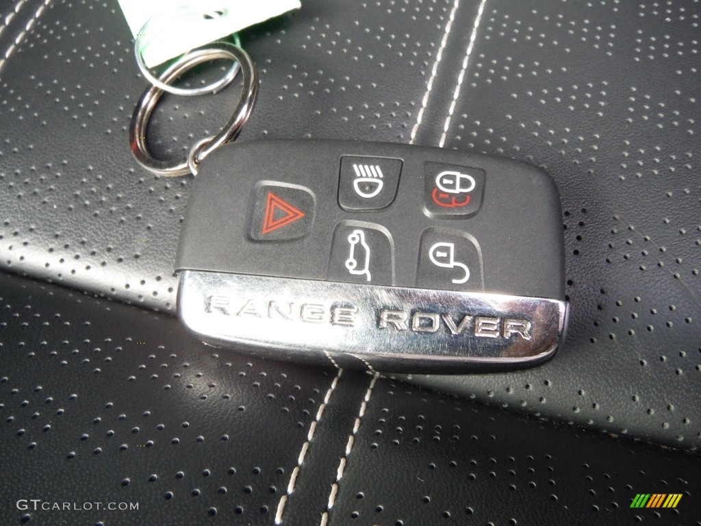 2018 Range Rover Velar R Dynamic HSE - Fuji White / Ebony photo #35