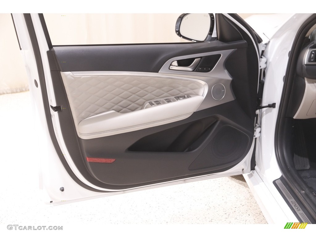 2019 Hyundai Genesis G70 AWD Black/Gray Door Panel Photo #143966916