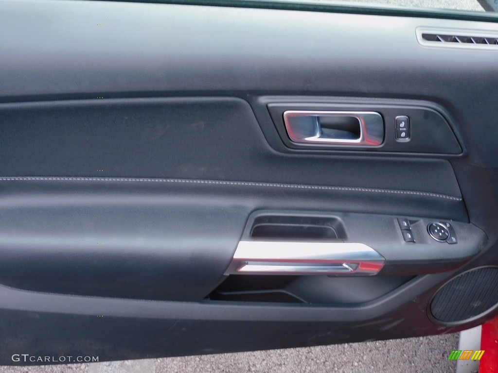 2022 Ford Mustang GT Fastback Ebony Door Panel Photo #143967482