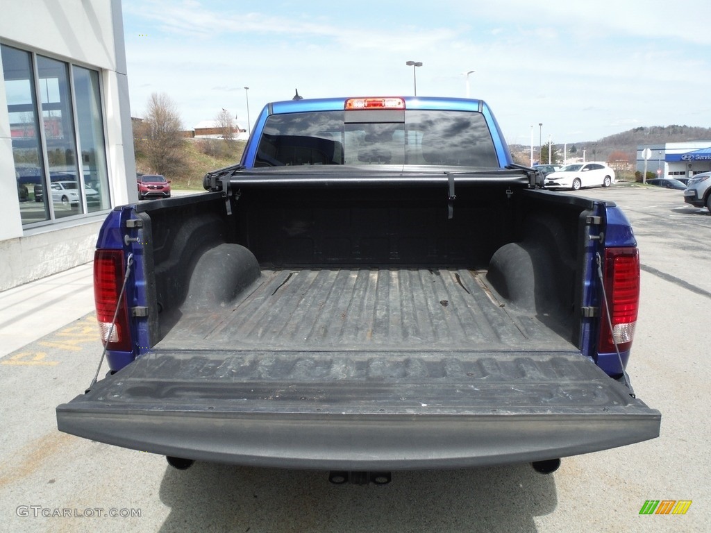 2017 1500 Rebel Crew Cab 4x4 - Blue Streak Pearl / Black photo #15