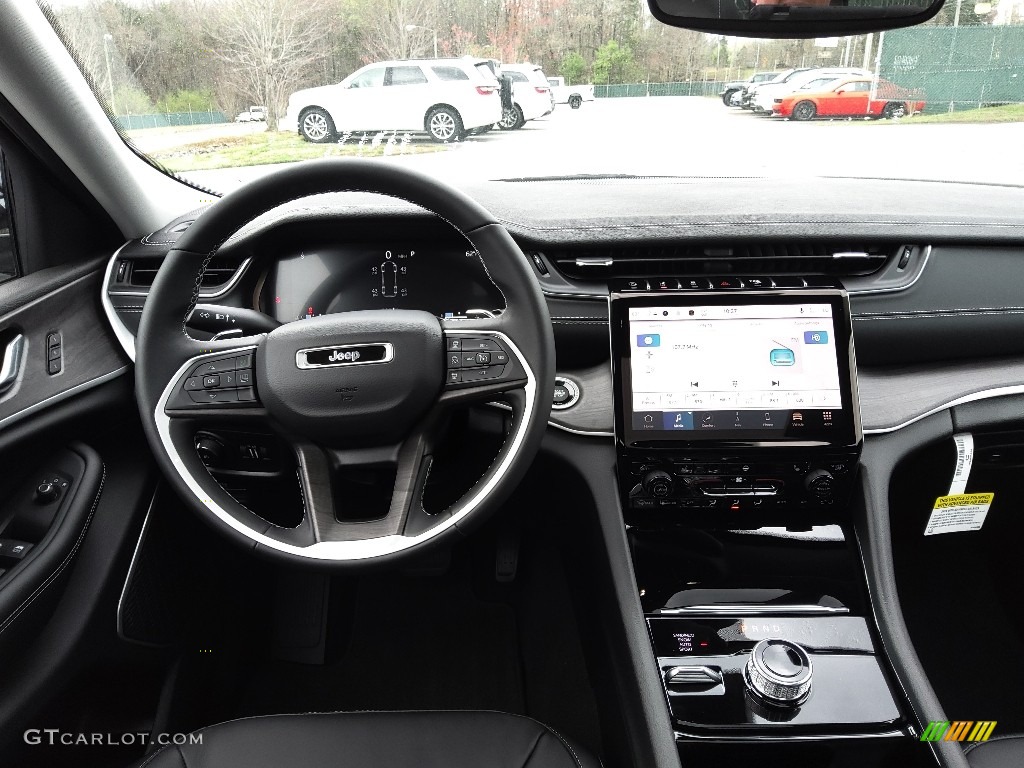 Global Black Interior 2022 Jeep Grand Cherokee Limited 4x4 Photo #143971109