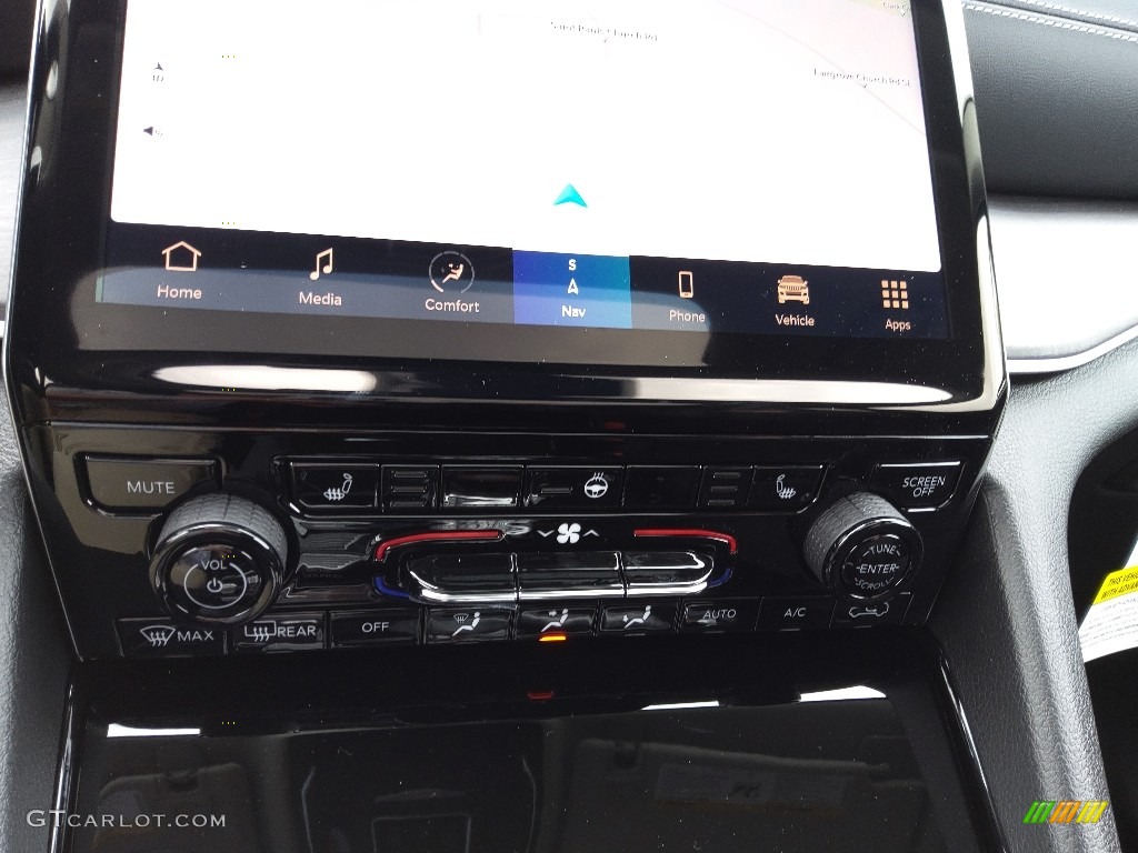 2022 Jeep Grand Cherokee Limited 4x4 Controls Photo #143971190