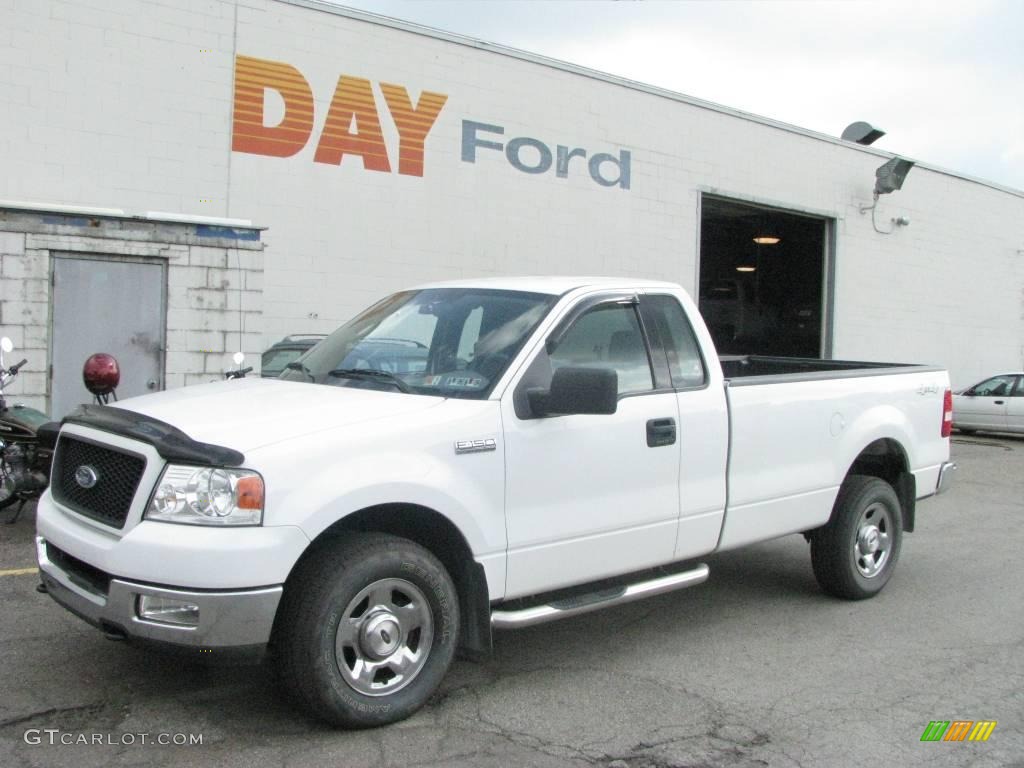 2004 F150 XLT Regular Cab 4x4 - Oxford White / Dark Flint photo #1