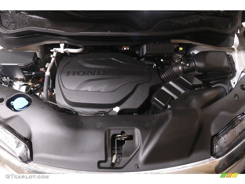 2021 Honda Pilot EX-L AWD Engine Photos