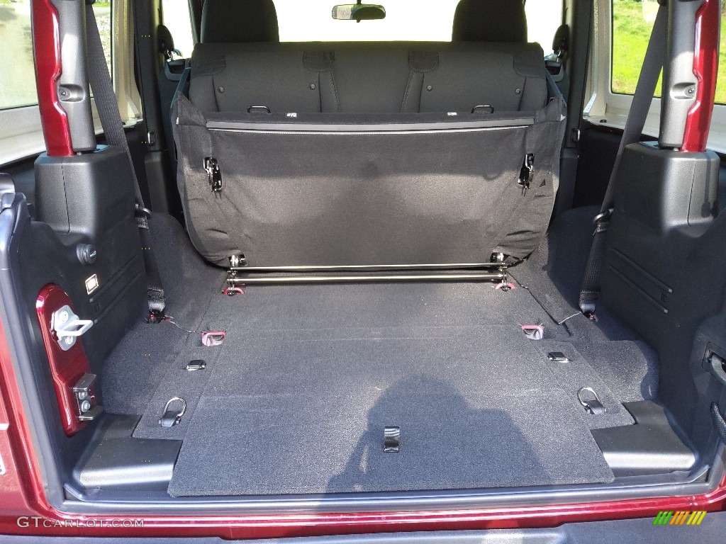 2022 Jeep Wrangler Willys 4x4 Trunk Photo #143973571