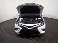 Super White - Camry SE Photo No. 6