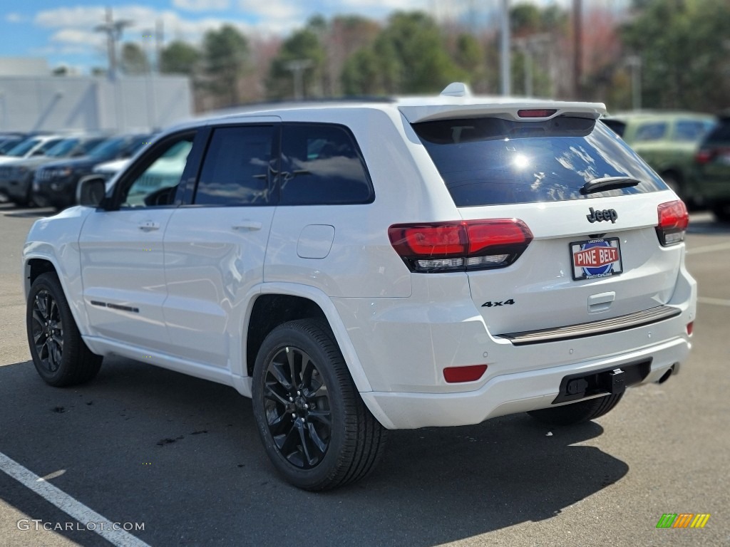 2022 Grand Cherokee Laredo X 4x4 - Bright White / Black photo #4