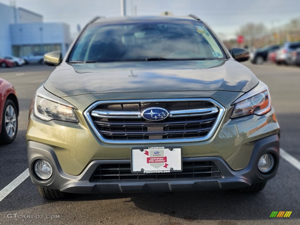2019 Outback 3.6R Touring - Wilderness Green Metallic / Java Brown photo #2