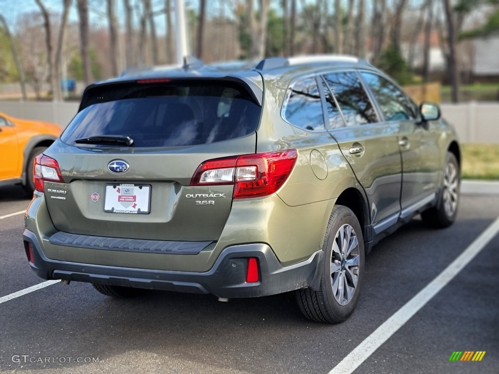 2019 Outback 3.6R Touring - Wilderness Green Metallic / Java Brown photo #3