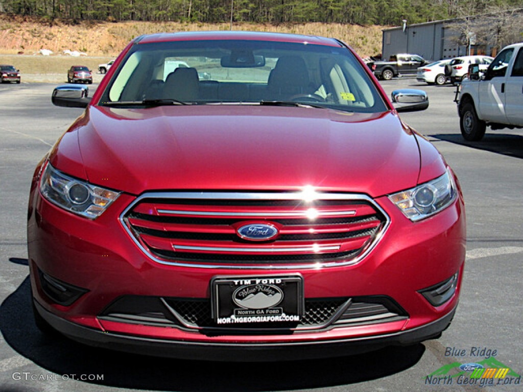 2018 Taurus Limited - Burgundy Velvet / Dune photo #8