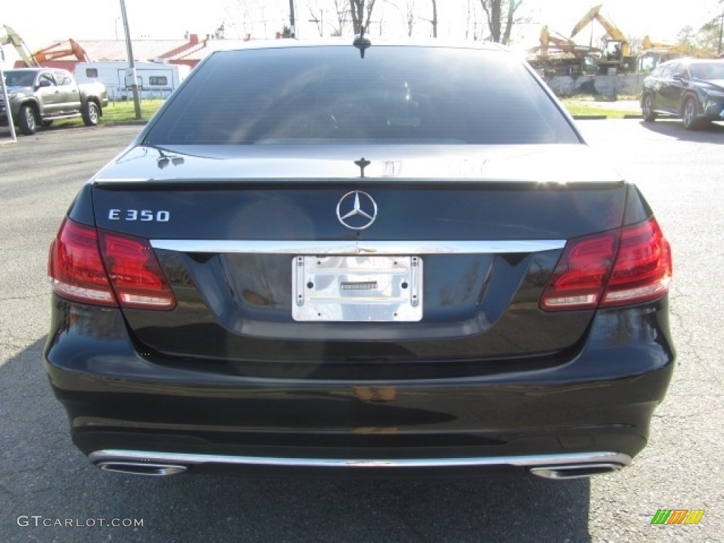 2014 E 350 Sport Sedan - Obsidian Black Metallic / Porcelain/Black photo #9