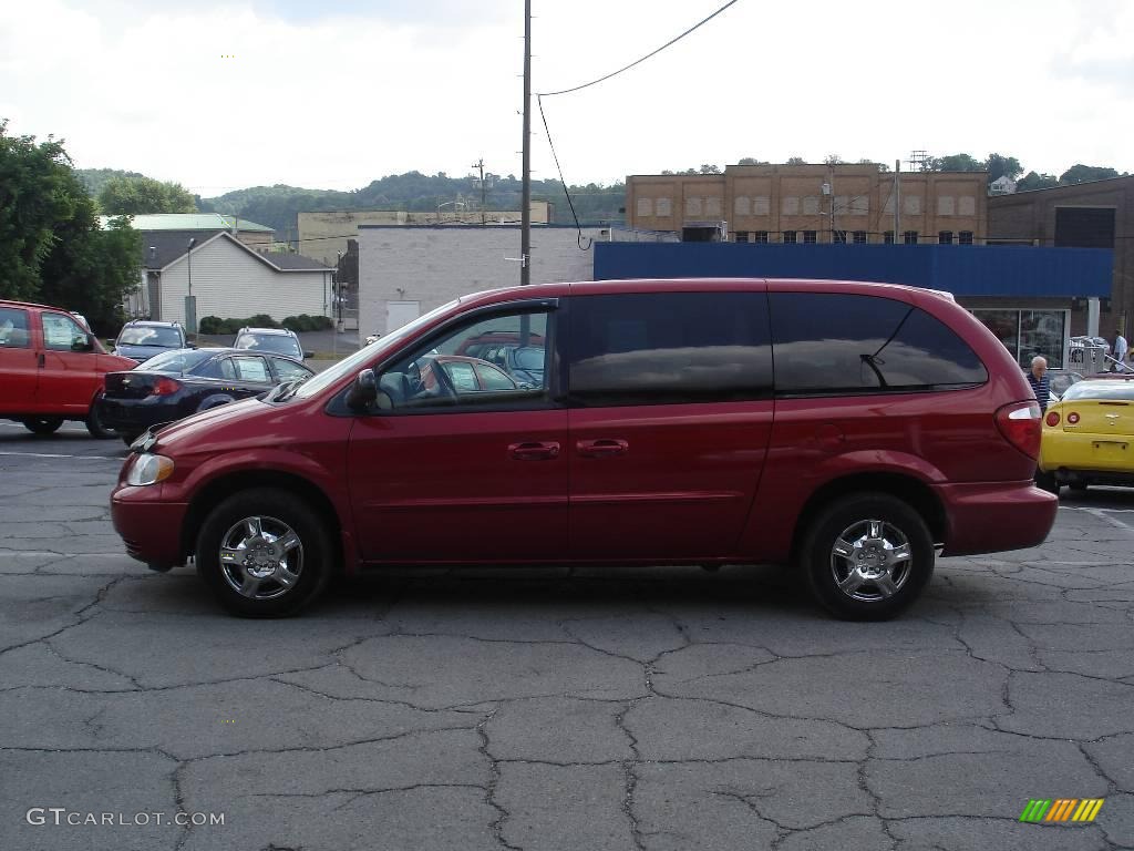 2003 Town & Country LX - Inferno Red Pearl / Taupe photo #5