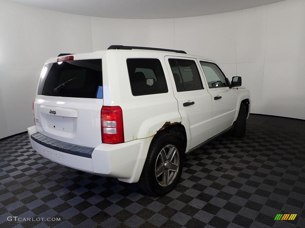 2007 Patriot Sport 4x4 - Stone White / Pastel Slate Gray photo #6