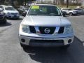 Radiant Silver - Frontier SE Crew Cab 4x4 Photo No. 3