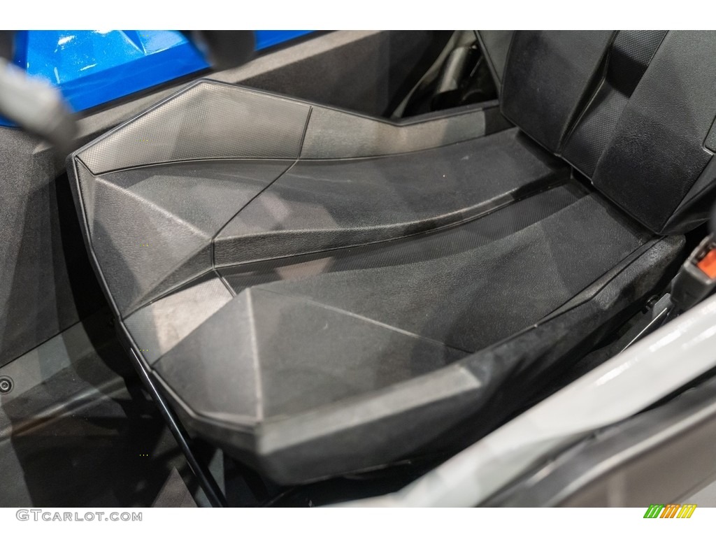 Black Interior 2016 Polaris Slingshot SL Photo #143986485