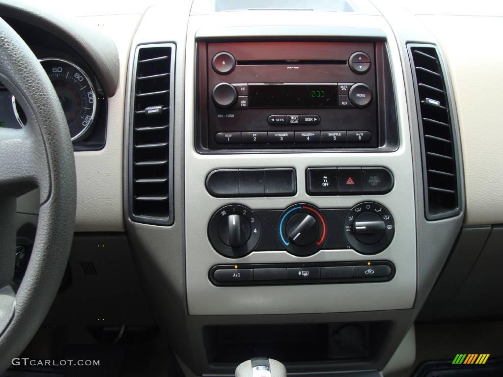 2007 Edge SE AWD - Carbon Metallic / Medium Light Stone photo #19