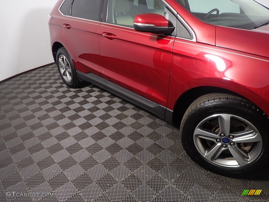 2019 Edge SEL AWD - Ruby Red / Dune photo #6