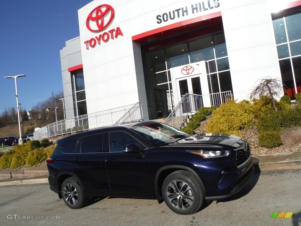 2020 Highlander XLE AWD - Blueprint / Graphite photo #2