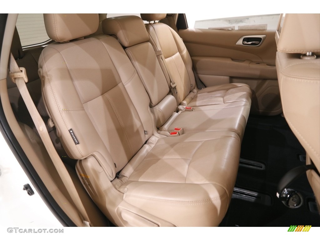 2020 Pathfinder Platinum 4x4 - Pearl White Tricoat / Almond photo #18