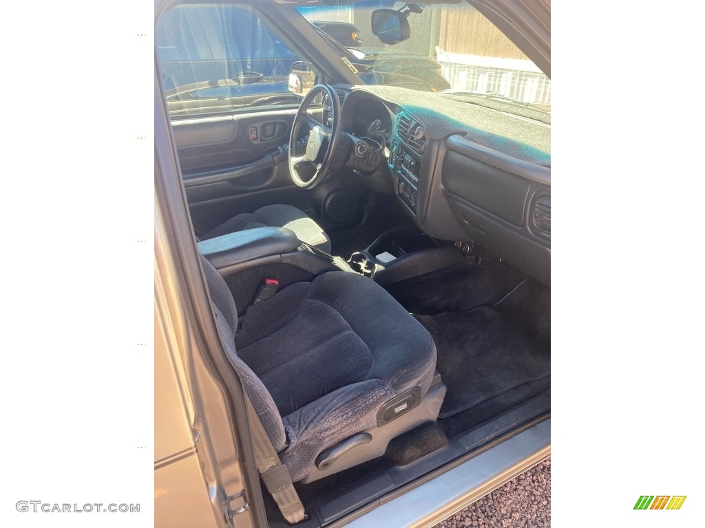 2001 Blazer LT 4x4 - Light Pewter Metallic / Medium Gray photo #3