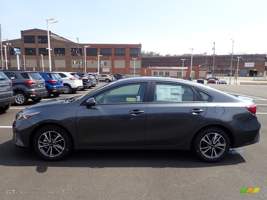 Gravity Gray 2022 Kia Forte LXS Exterior Photo #143995976