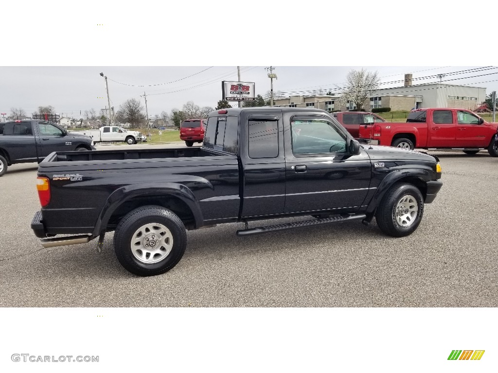 Mystic Black 2005 Mazda B-Series Truck B3000 Dual Sport Extended Cab Exterior Photo #143996207